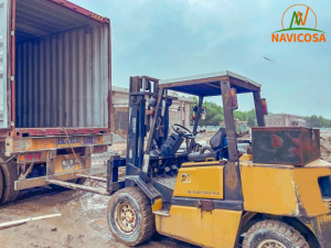 Dich vu dong rut container o Bau Bang