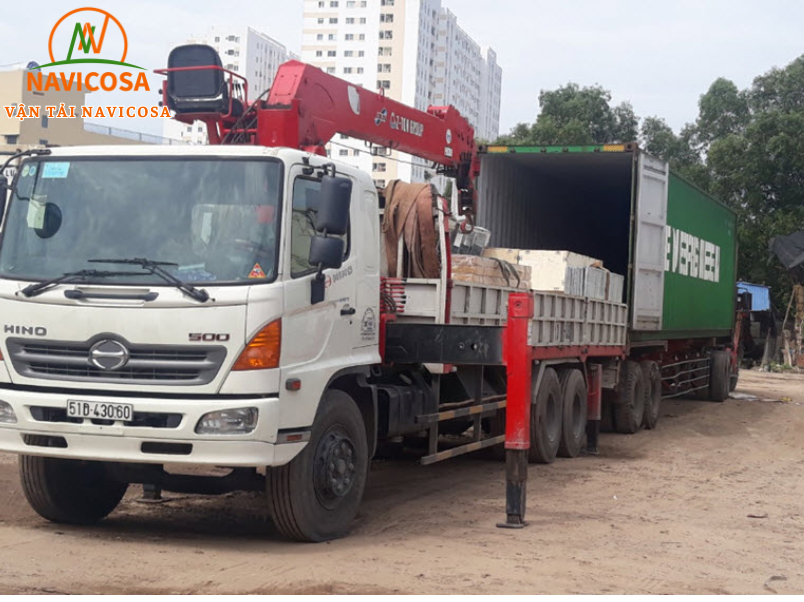 Dich vu cho thue xe cau o Duc Hoa tron goi