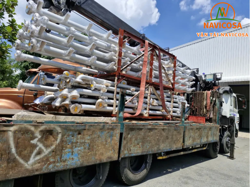 Dich vu cho thue xe cau o KCN Xuyen A tron goi