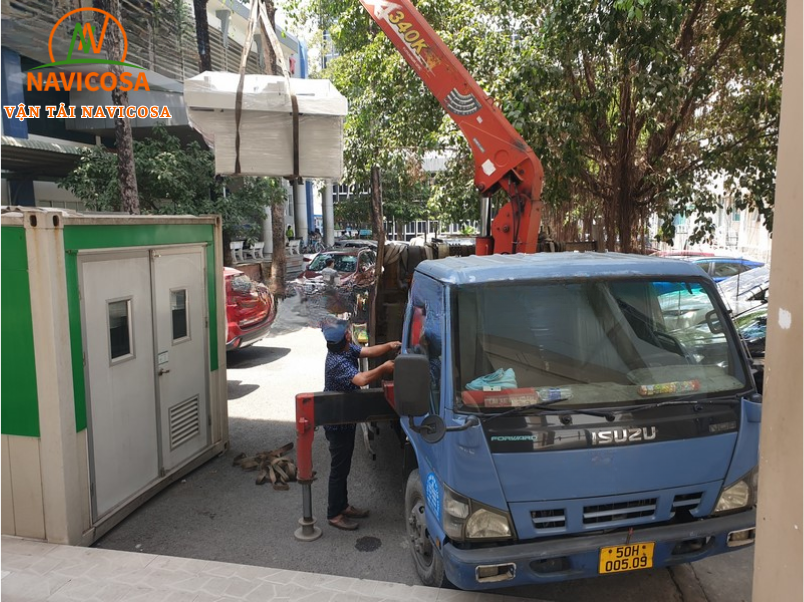 Tinh huong 2_ Xe cau bi ro ri dau thi lam gi