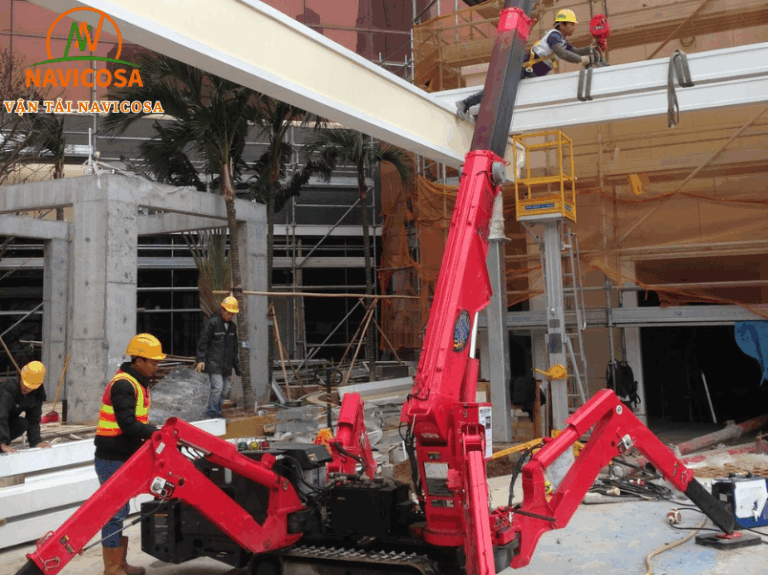 Xe cẩu chân nhện là gì? Cấu tạo, nguyên lý hoạt động cẩu mini