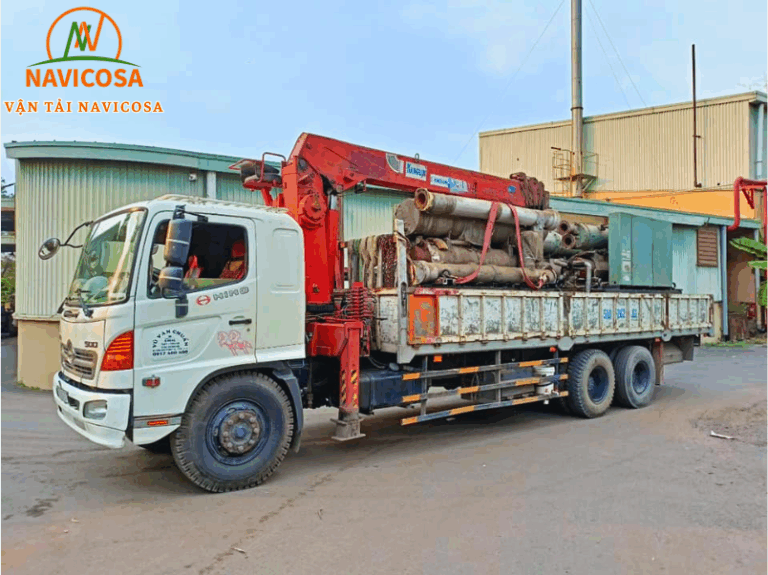 Cho thuê xe cẩu tại Đồng Tháp | Xe cẩu thùng, cẩu bánh lốp 3 tấn đến 120 tấn