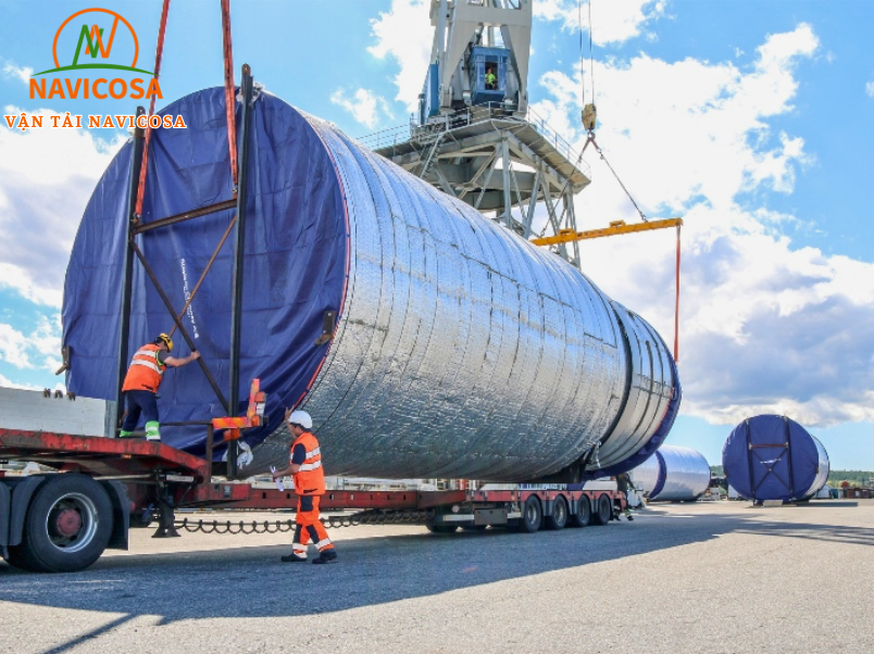 Van chuyen hang sieu truong sieu trong day du giay phep